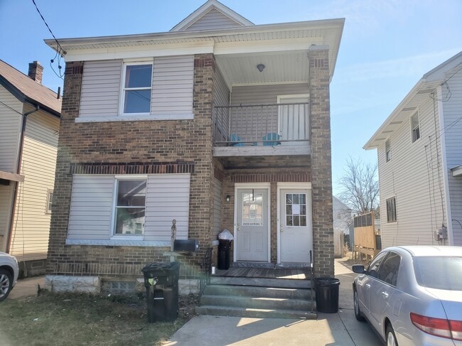 823 E 29th St Unit 2