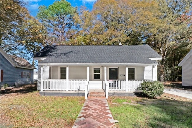 Building Photo - 1211 North St