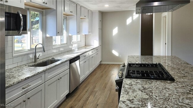 Photo - 9315 Glenwood Trail