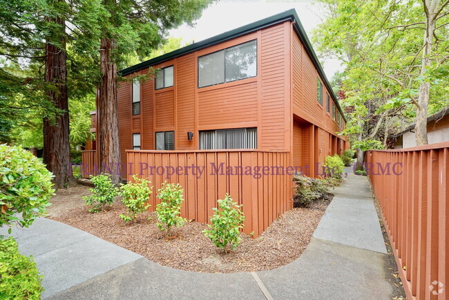 Building Photo - "Charming 3-Bed Oasis with 2.5 Baths in th... Unit 8 Rental