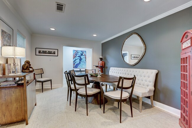 Photo - 12506 Kingsride Ln