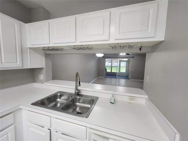 Photo - 2302 Lake Woodberry Cir