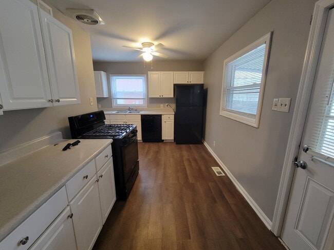 Photo - 1775 Harrodsburg Rd