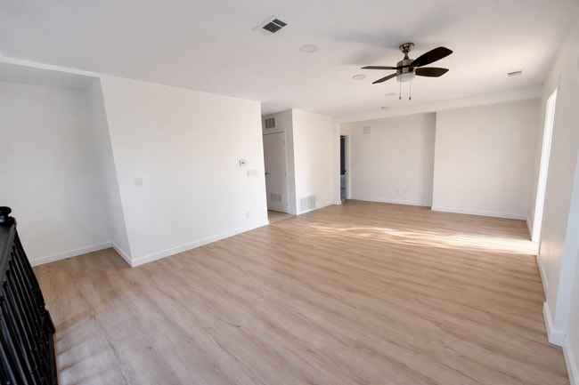 Photo - 2427 3rd Ave Unit 2427