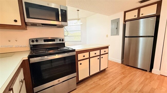 Photo - 1811 Sabal Palm Dr Unit 208
