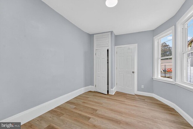 Photo - 11 N Willow St Apartment Unit 1