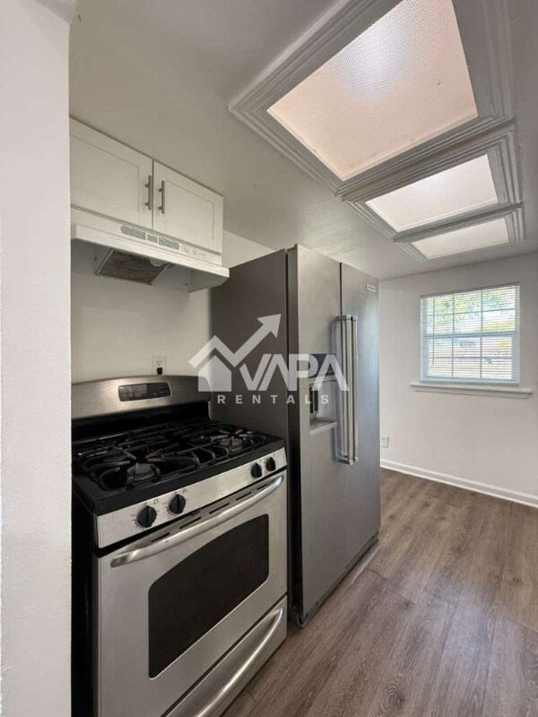 Photo - 7119 Westlyn Dr