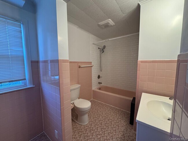 Photo - 169 Lockwood Ave Unit 2nd Floor