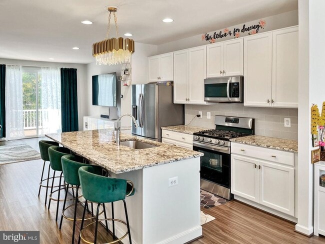 9138 Wyche Knoll Ln