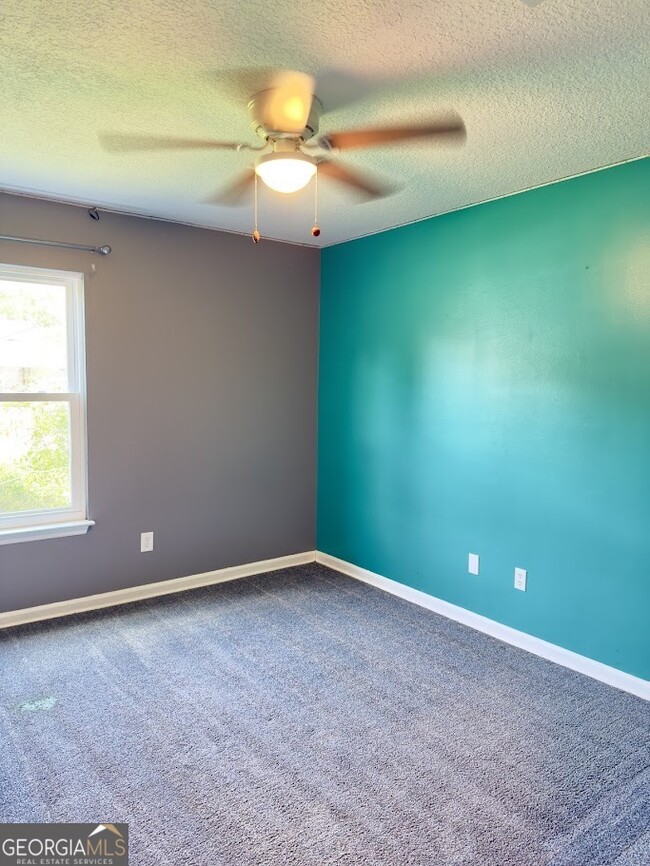 Photo - 107 Rising Mist Way