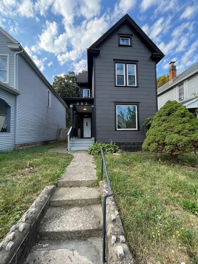 Building Photo - Beautiful Home in the Heart of Columbus
