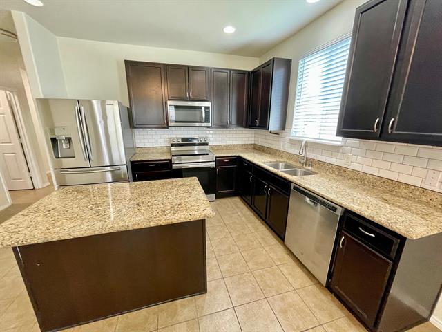 Photo - 3011 Whispering Pine Blvd
