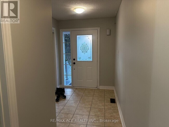 Photo - 99 Atherton Ave