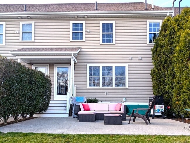 Photo - 1284 County St Unit 24