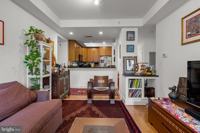 Photo - 3220 17th St NW Unidad 106