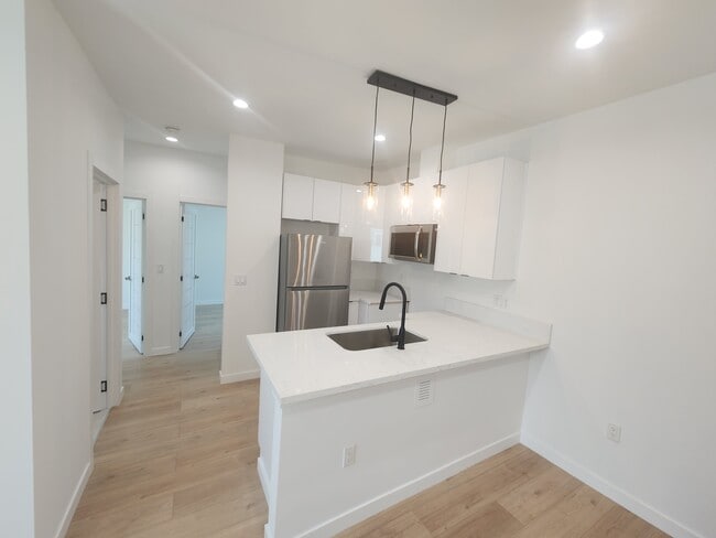 Photo - 10940 Oxnard St Apartments Unit 10942.5