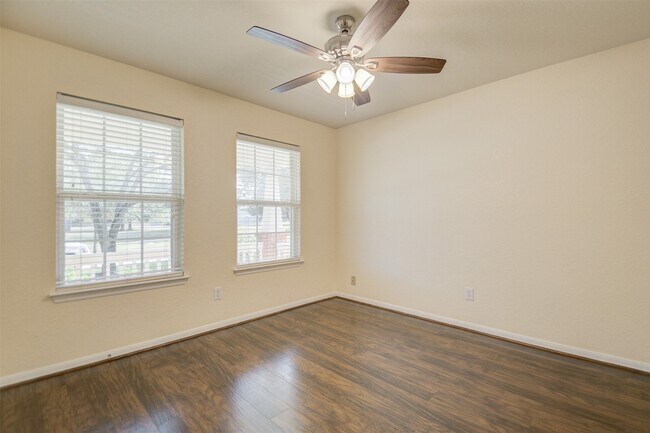 Photo - 17523 Cypress Orchard Ln