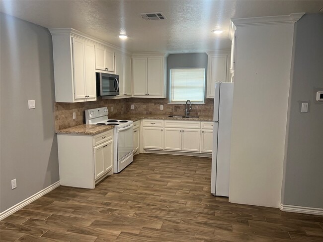 Photo - 2375 Virginia Ct