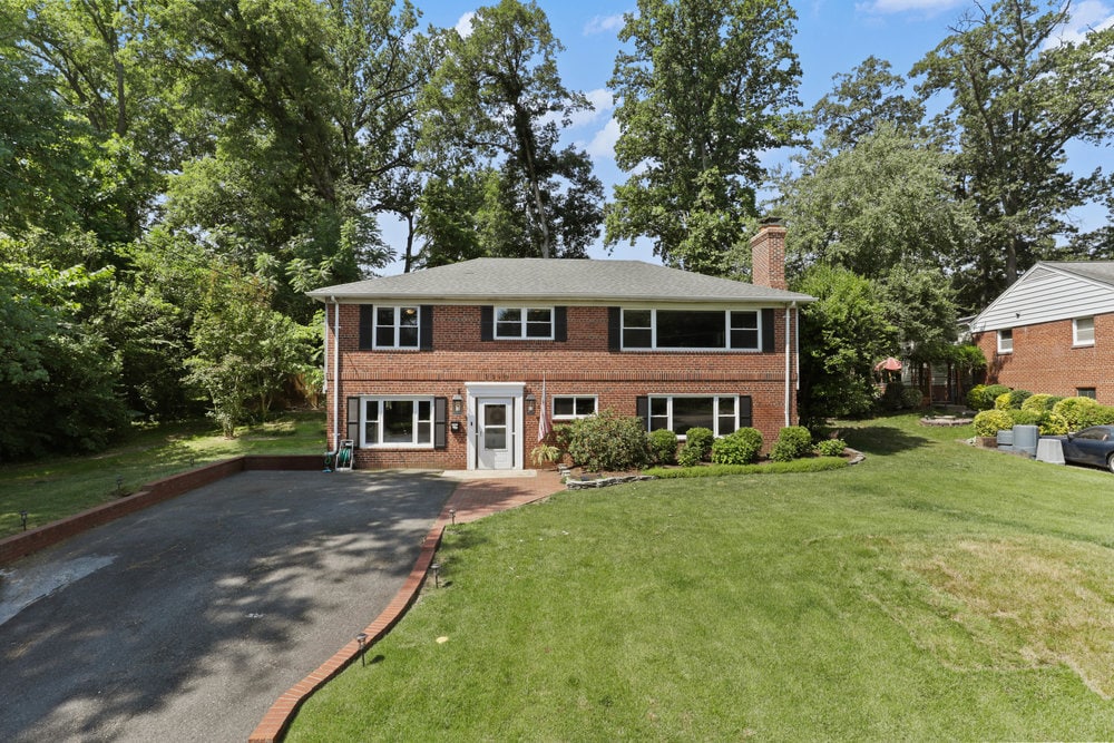 Photo - 3310 Graham Rd (Falls Church, VA)