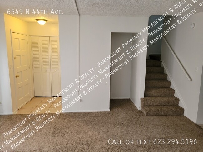 Photo - 6549 N 44th Ave