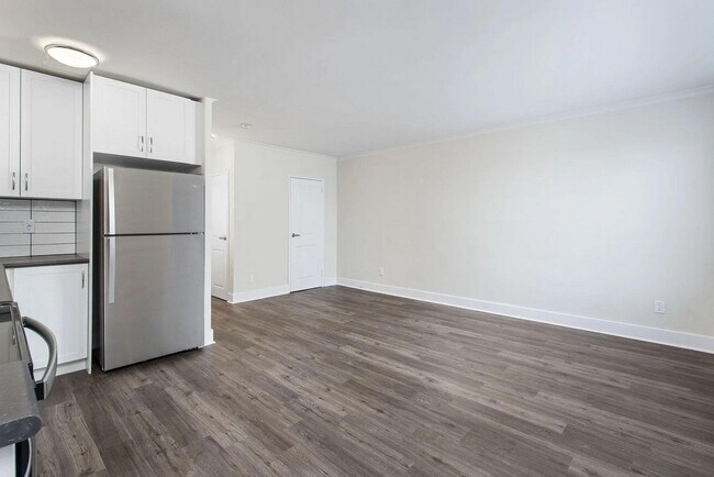 Photo - 2278 Weston Road