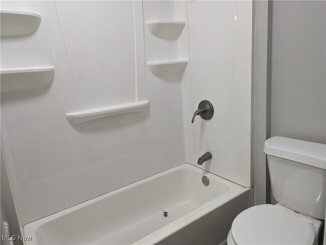 Photo - 133 Court St Unit Down