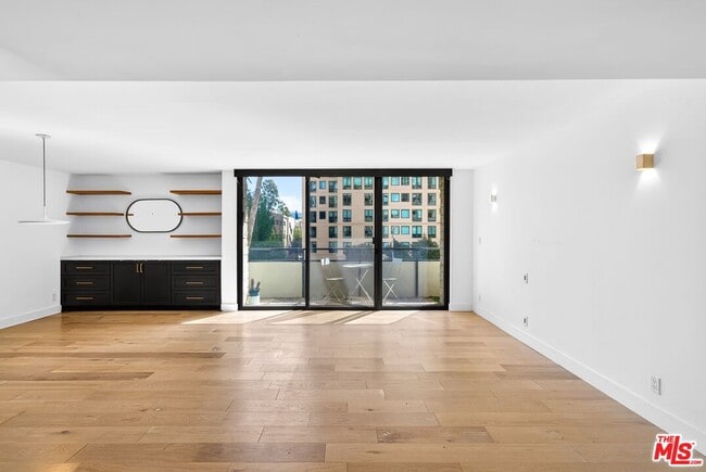 Photo - 10535 Wilshire Blvd Unidad 411