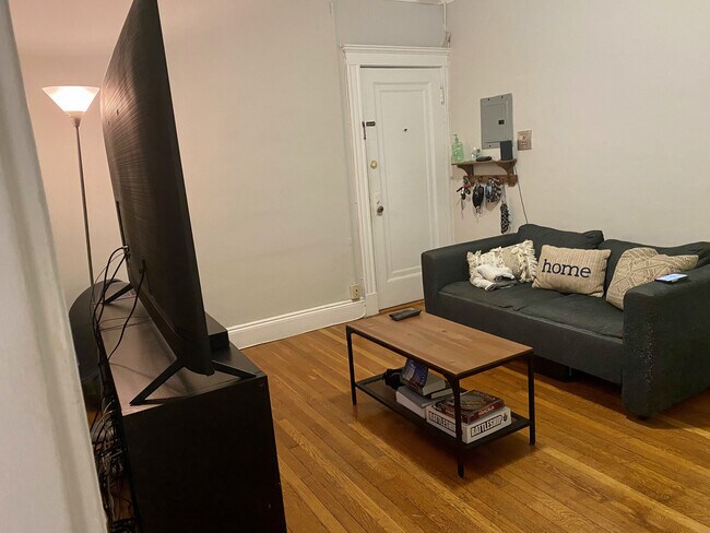 Photo - 100 Brainerd Rd