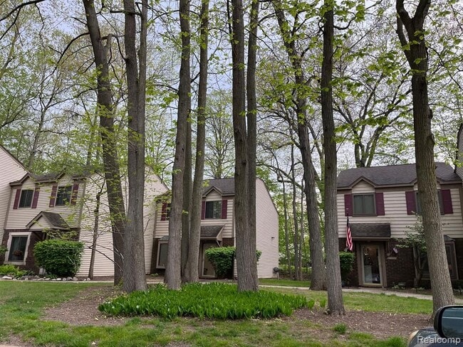 1522 STREAMWOOD, 20 - 1522  STREAMWOOD, 20 Townhome