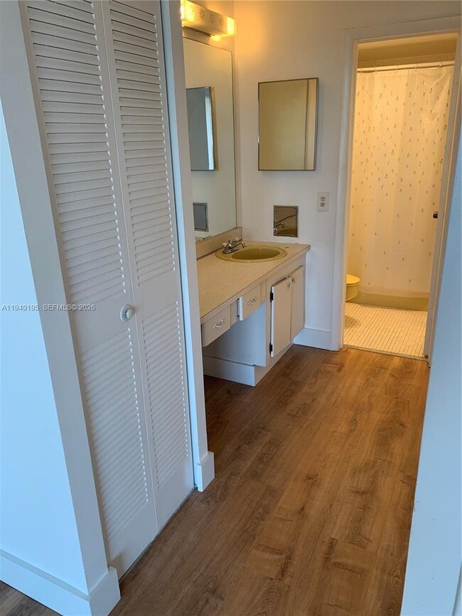 Photo - 16751 NE 9th Ave Unit 603