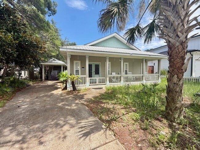 Photo - 53 Maple St