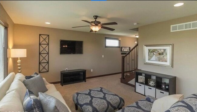 Photo - 2909 SE Keystone Dr