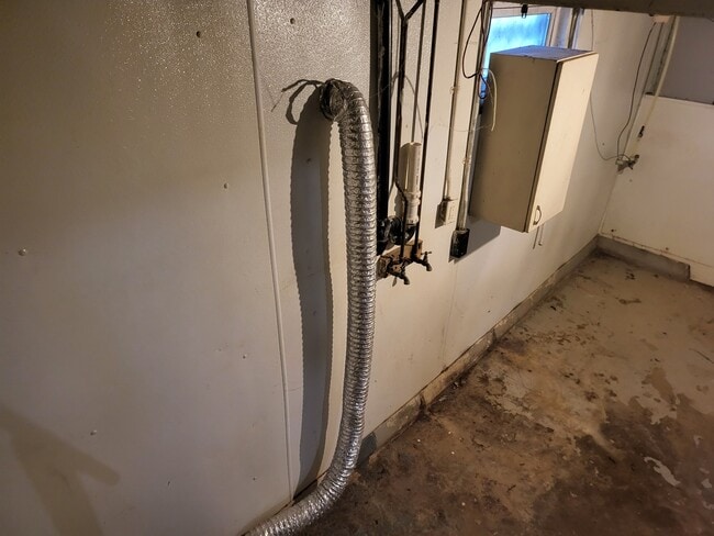 Photo - 1124 S Harlan Ave