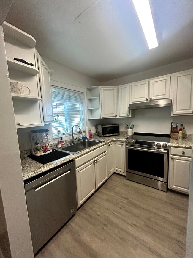 Photo - 201 Saint Lucie Ln Unit 601