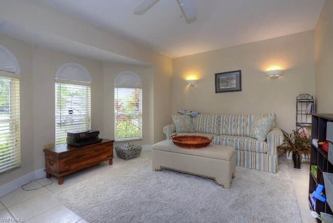 Photo - 516 SW 39th Ave