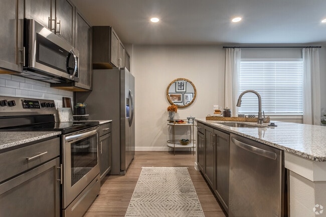 Building Photo - 8 Weeks FREE – The Ultimate Move-In Deal! Unit ABC1 Rental
