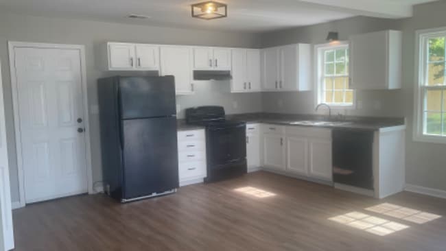 Photo - 3223 Summit Ave Unidad A