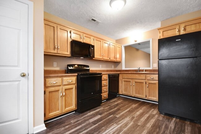 Photo - Pet Friendly Two Bedroom!