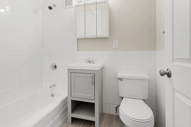 Photo - 491 Huntington Ave