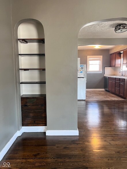 Photo - 1524 E 46th St