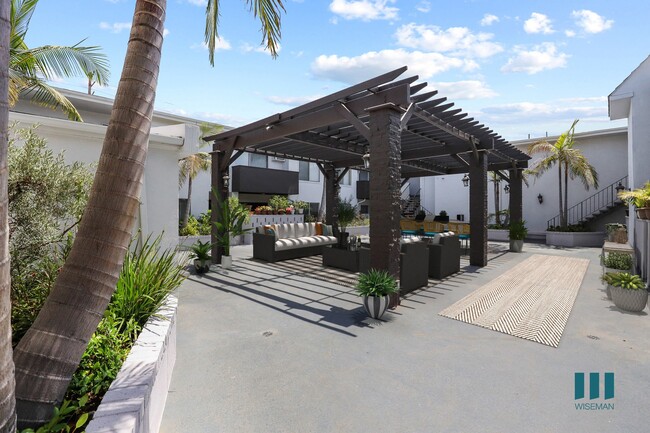 Photo - Dorothy Westwind by Wiseman