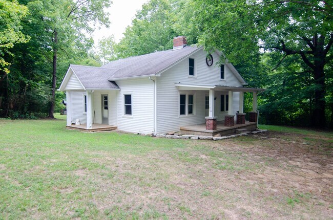 Photo - Country Living