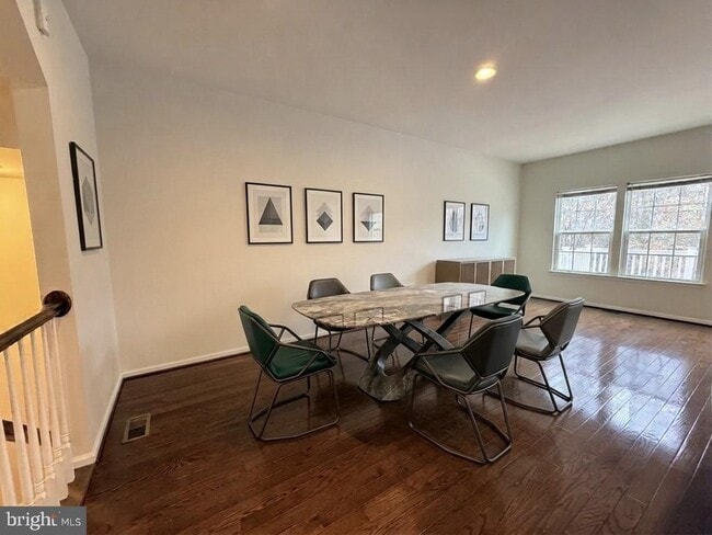 Photo - 7296 Dorchester Woods Ln