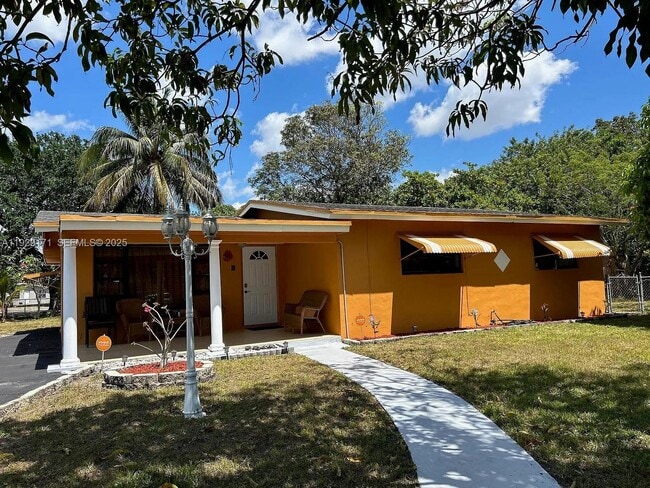 Photo - 1536 NW 15th Ave