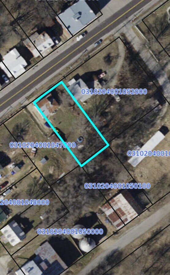 Photo - CLEAN OUT, COMING SOON! 2 Story Home - $39...