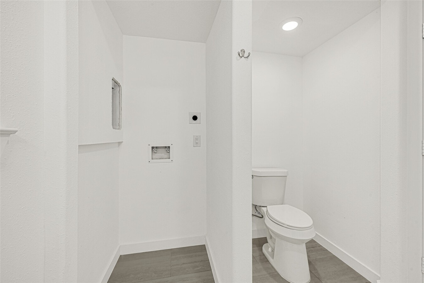 Photo - 6620 Lawndale St Unit 2