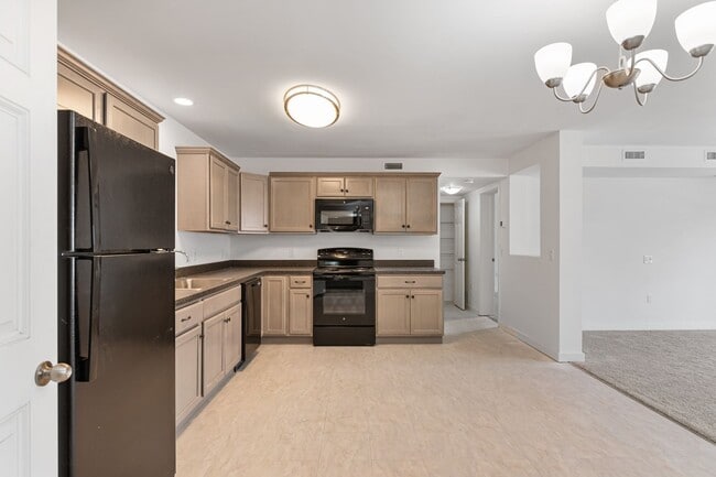 Photo - 24 Jersey Way Unit 103