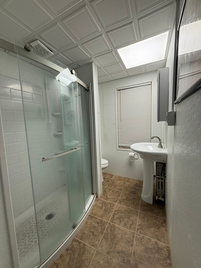 Photo - 93 Fullerton Ave Unit #2