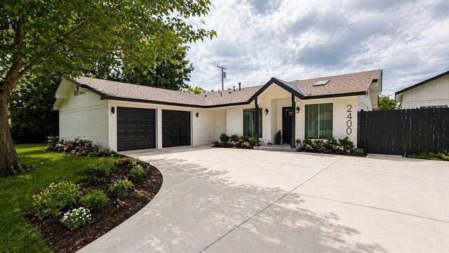 Photo - 2400 Bowling Green St