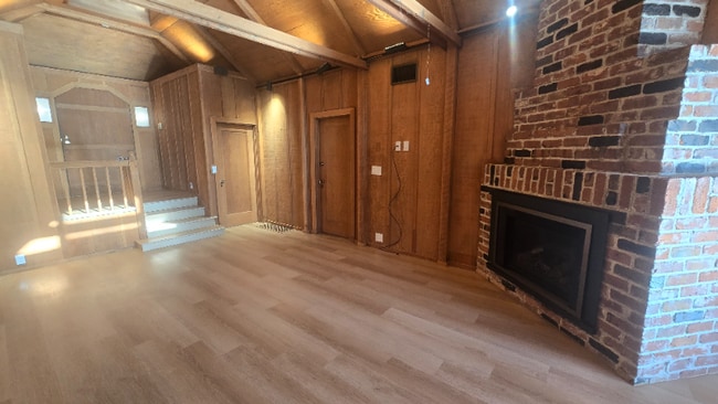 Photo - 2665-2665 Shasta Rd Unit 2